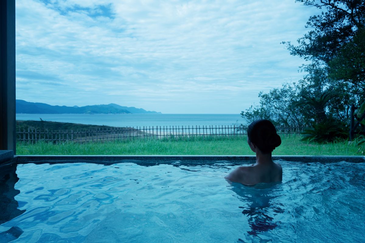 main_spot_thumbnail_100