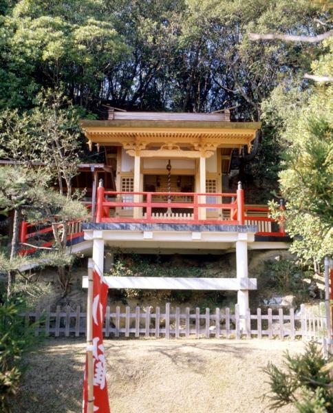https://www.db.kansai-maas.jp/image/photos/07c84901-35e0-4f69-88b7-203a643f5da0.jpg