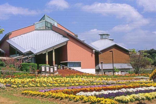 https://www.db.kansai-maas.jp/image/photos/1265bda9-6c33-447a-8e4f-5ff70417fab8.jpg
