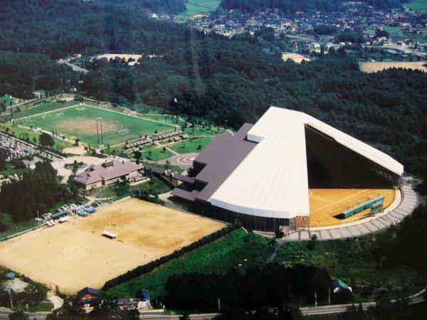 https://www.db.kansai-maas.jp/image/photos/14a405a6-c40b-4087-87ac-d14746928d2c.jpg