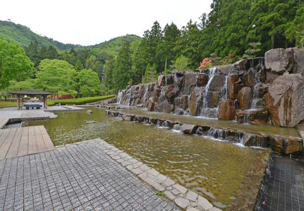 https://www.db.kansai-maas.jp/image/photos/256edaed-c05e-452d-b16e-7d5ffce3ce10.jpg
