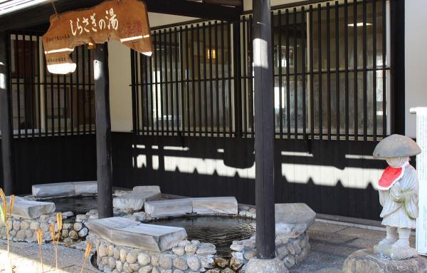 https://www.db.kansai-maas.jp/image/photos/3b3f9ba0-6ff4-48d8-8e7a-2c4045ff0103.jpg