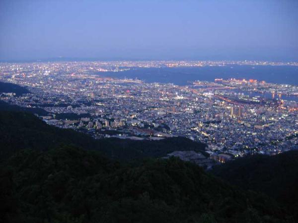 https://www.db.kansai-maas.jp/image/photos/3c85c9d8-223d-4c7b-8f58-2a19ddd071d9.jpg