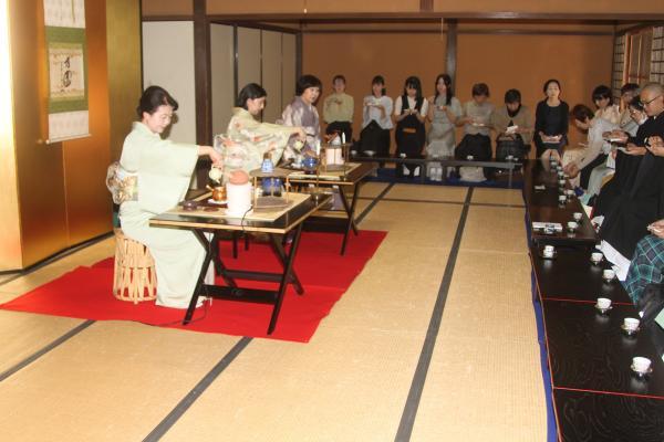 https://www.db.kansai-maas.jp/image/photos/645156a9-a89a-4f4d-9e89-31b52ac29594.jpg