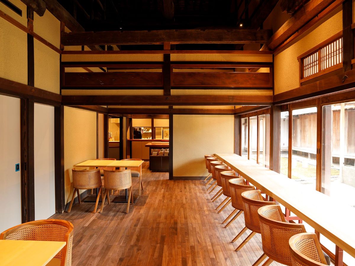 https://www.db.kansai-maas.jp/image/photos/9530623c-c164-4997-b138-b1fbf764ba42.jpg