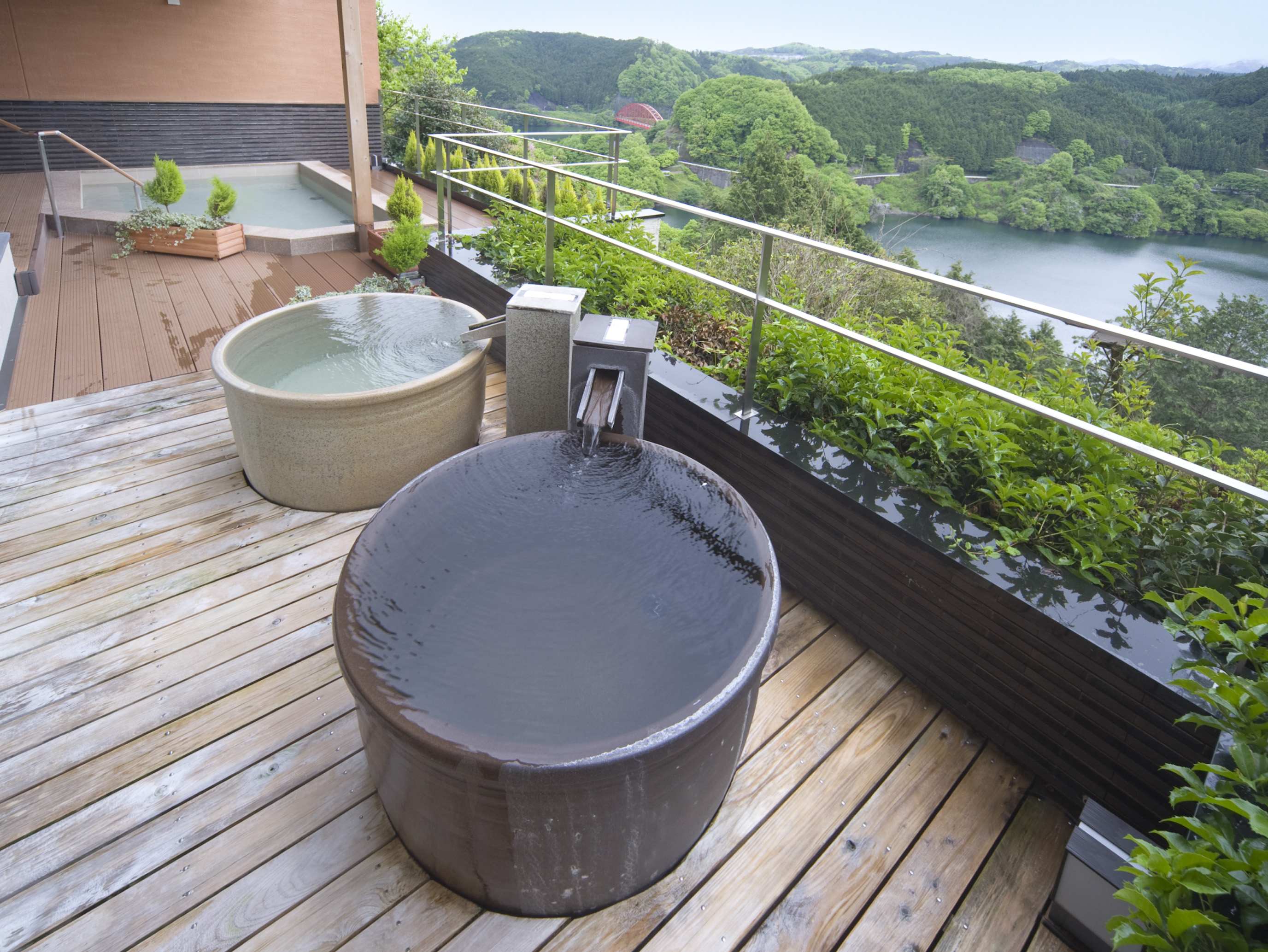 https://www.db.kansai-maas.jp/image/photos/99f1e26d-eeac-4e38-b3fe-522572476a67.jpg
