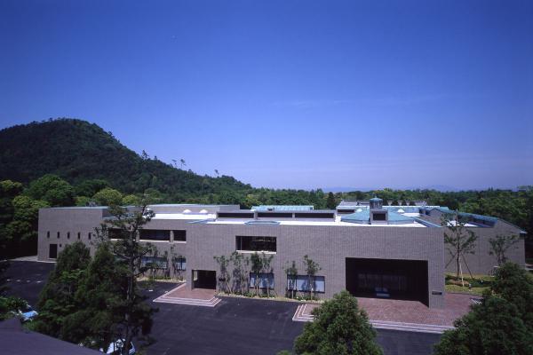 https://www.db.kansai-maas.jp/image/photos/9b0a49f8-0359-4128-828c-711e3482be38.jpg