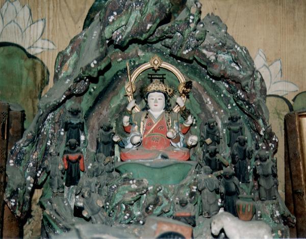 https://www.db.kansai-maas.jp/image/photos/a81f699d-30a9-4d16-a6a5-99998abfe143.jpg