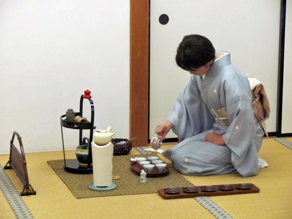 https://www.db.kansai-maas.jp/image/photos/ba960754-838c-43fc-85bd-357994478961.jpg