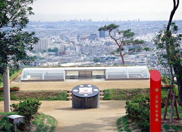 https://www.db.kansai-maas.jp/image/photos/bb0a968d-49e4-4d2d-a10b-9d13c54d7dee.jpg