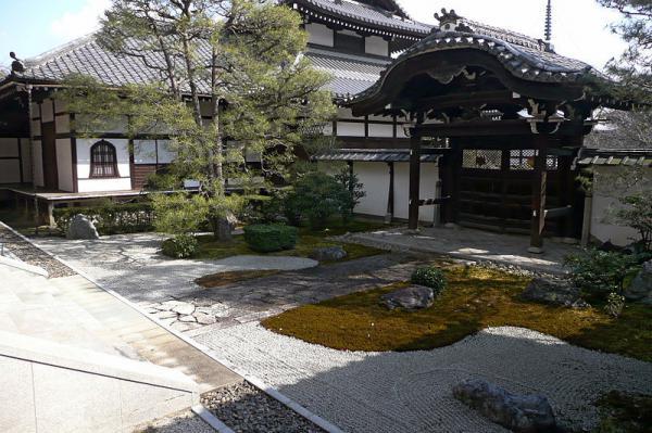 https://www.db.kansai-maas.jp/image/photos/bce67224-4f09-4931-a290-caa5614c1ffd.jpg