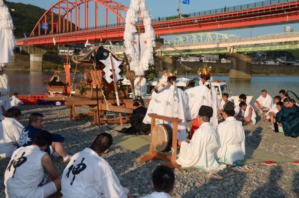 https://www.db.kansai-maas.jp/image/photos/cda39af6-1fe9-4c81-83c6-bace33462005.jpg