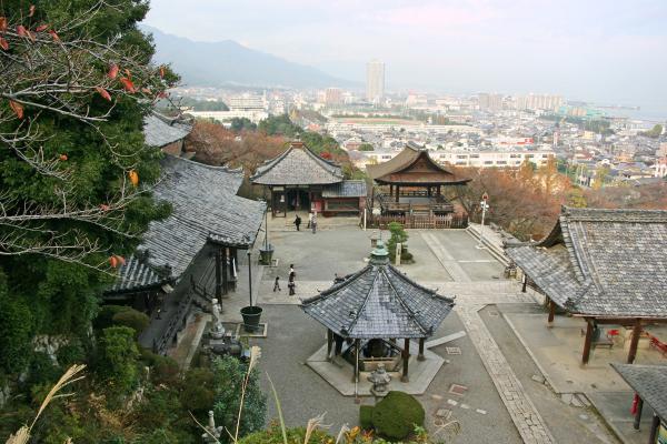 https://www.db.kansai-maas.jp/image/photos/d2ba88bb-d7ba-4fae-8e42-47f5eff82df2.jpg