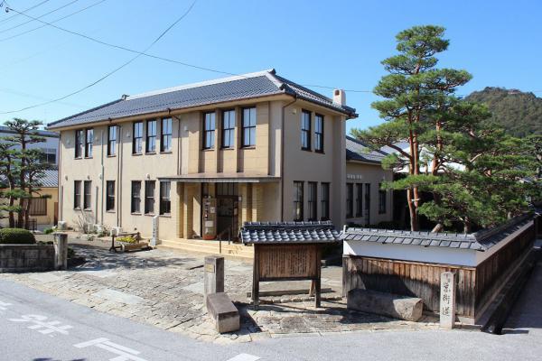 https://www.db.kansai-maas.jp/image/photos/daa62d88-3cd7-472a-bc63-555a75a3440d.jpg