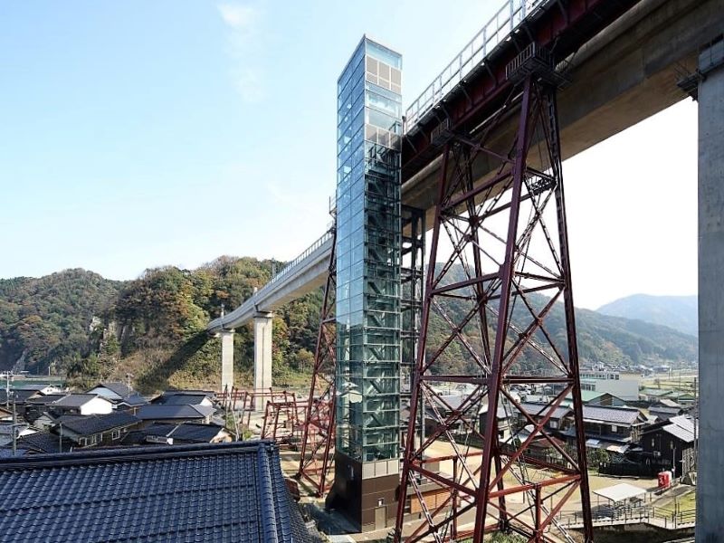 https://www.db.kansai-maas.jp/image/photos/dcecb81f-d7cd-4596-9202-3a9934775331.jpg
