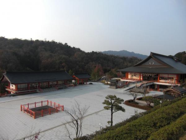 https://www.db.kansai-maas.jp/image/photos/de27d51c-58a3-401d-ade0-1b04b85f4a08.jpg